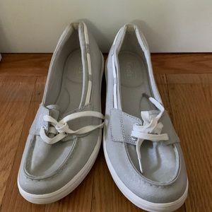 Keds Womens size 8 gray boat shoes